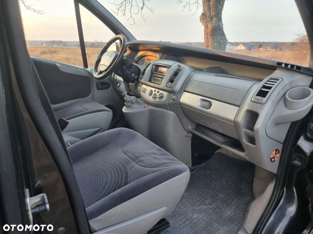 Renault Trafic L1H1 Passenger Lux - 26