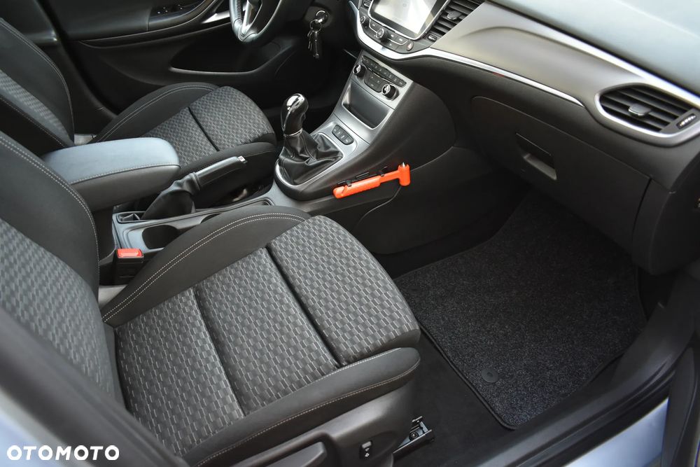 Opel Astra 1.4 Turbo Dynamic - 13