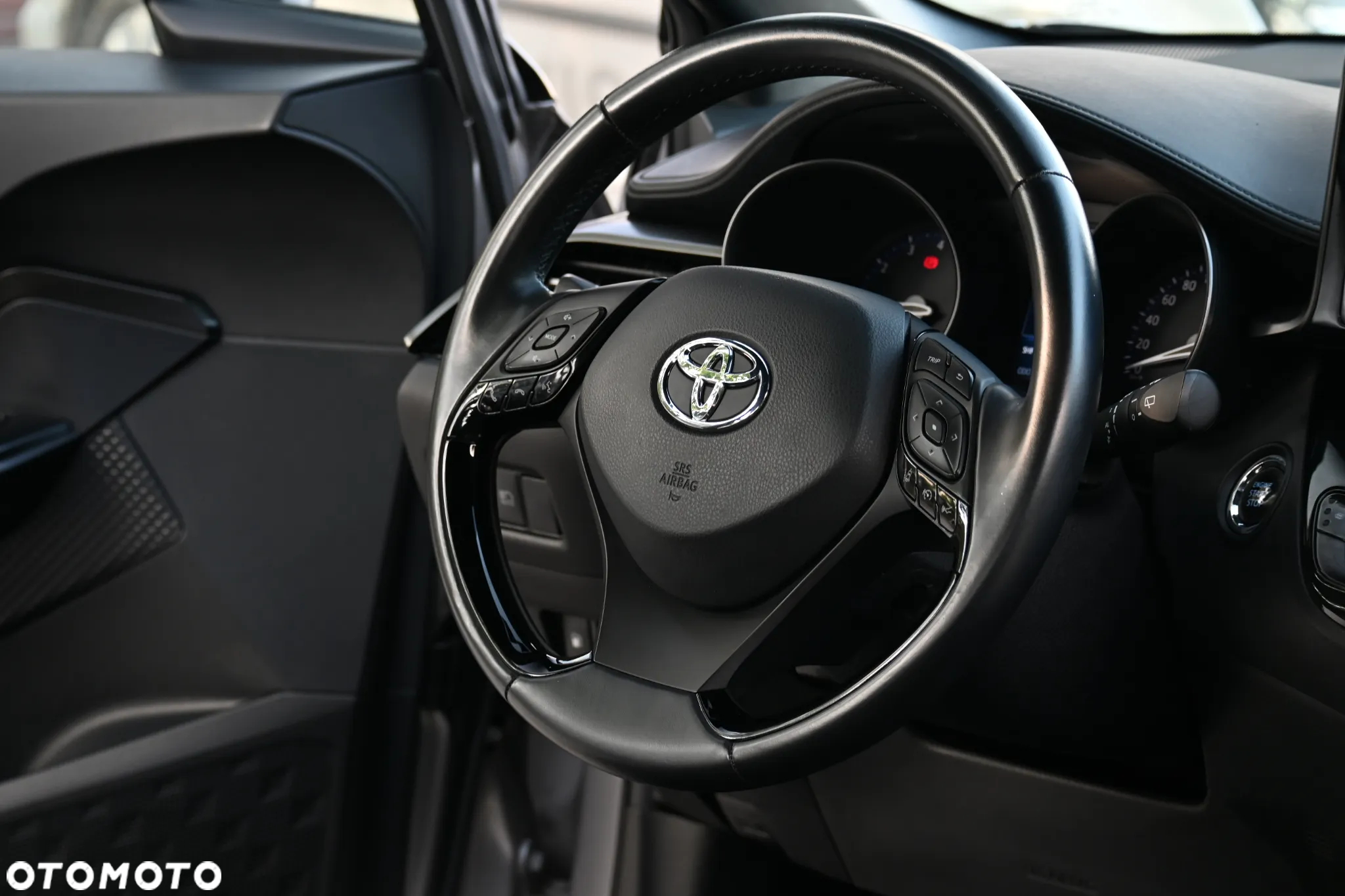 Toyota C-HR - 22