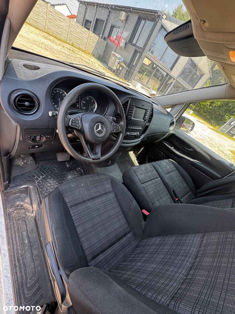 Mercedes-Benz Vito - 12