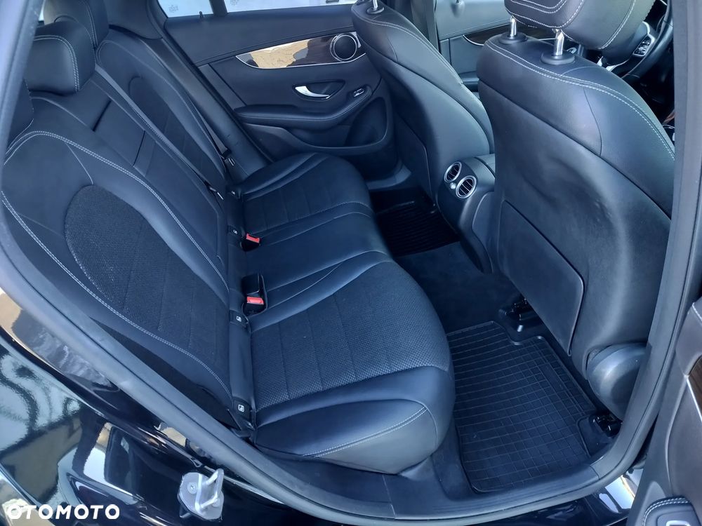 Mercedes-Benz GLC 200 4-Matic - 29