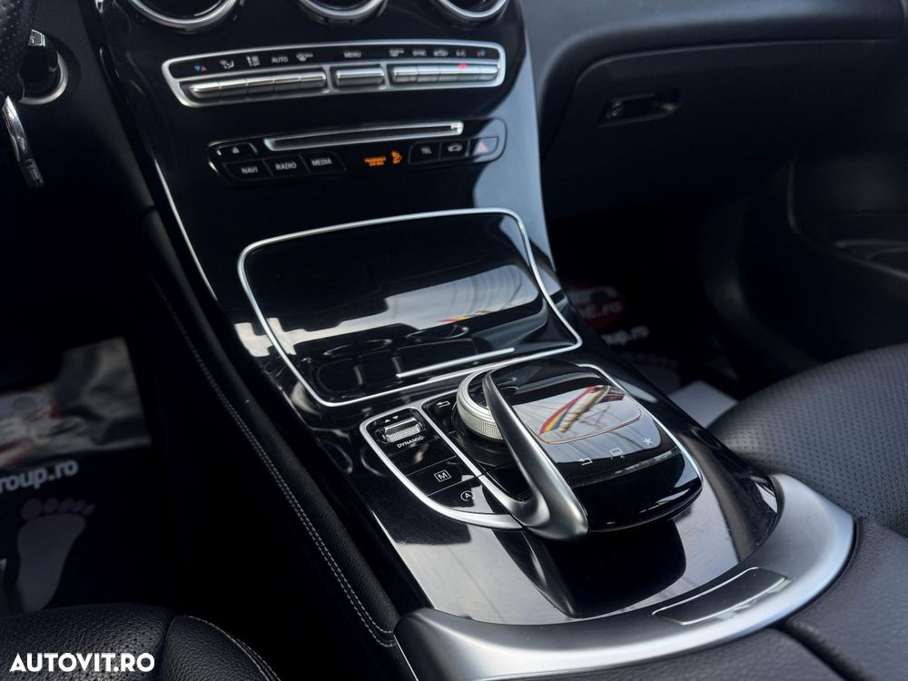 Mercedes-Benz GLC - 26