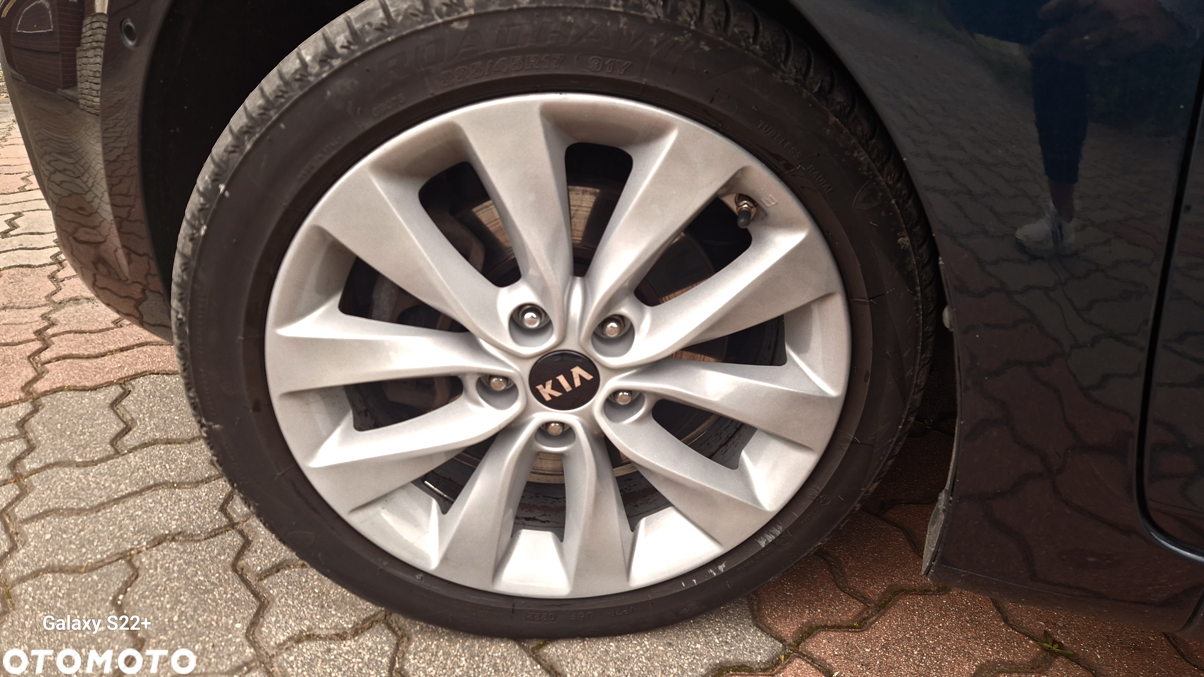 Kia Carens 1.7 CRDi Business Line 7os 7DCT - 33