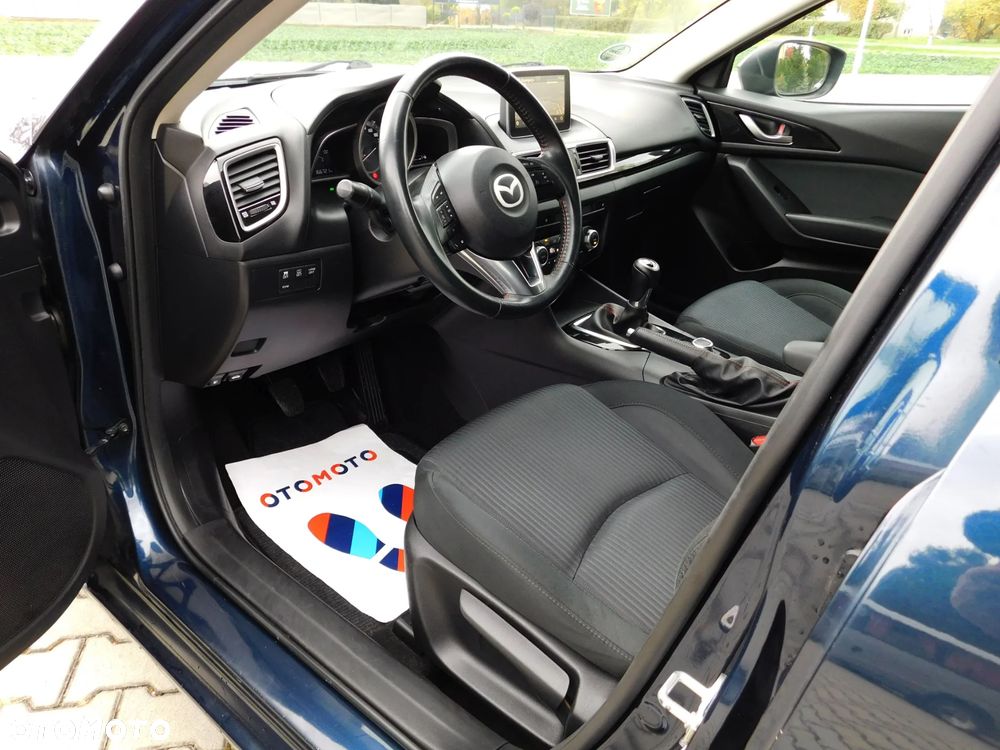 Mazda 3 - 15