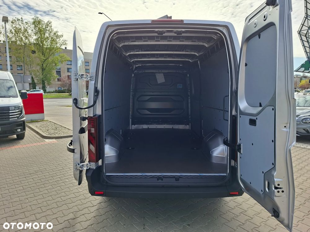 Nissan Interstar L3H2 - 7
