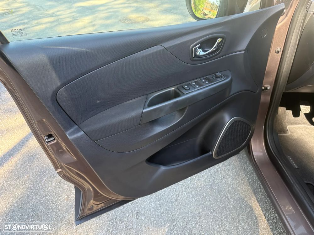 Renault Captur ENERGY TCe 90 S&S Life - 9