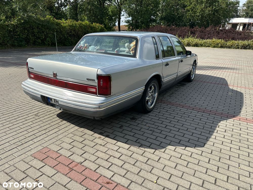 Lincoln Town Car 4.6 Executive - 8