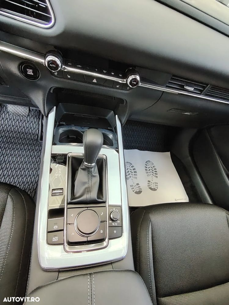 Mazda CX-30 e-SKYACTIV X186 AT MHEV Center-Line - 12