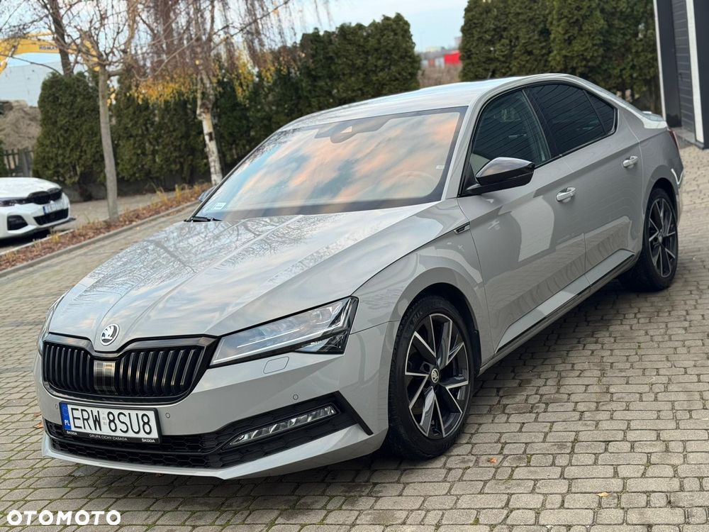 Skoda Superb 2.0 TDI SCR Sportline DSG - 11