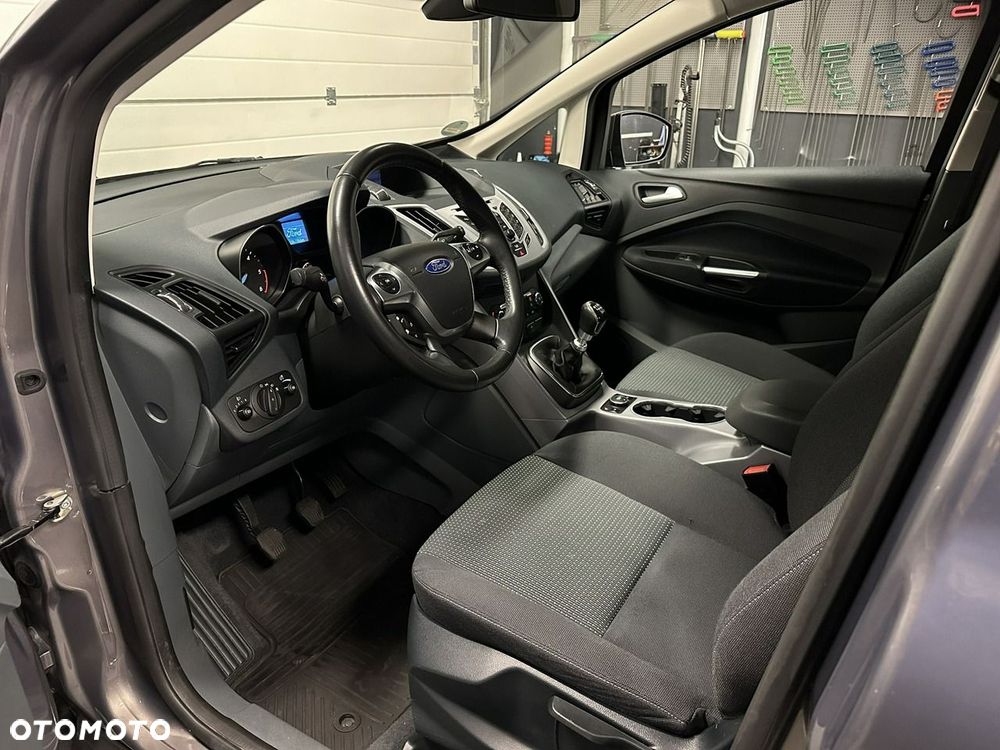 Ford Grand C-MAX - 5