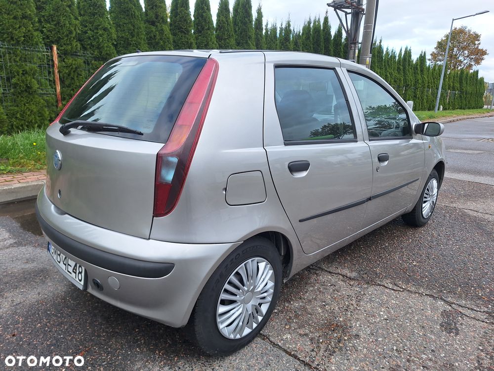 Fiat Punto 2005 photo 4