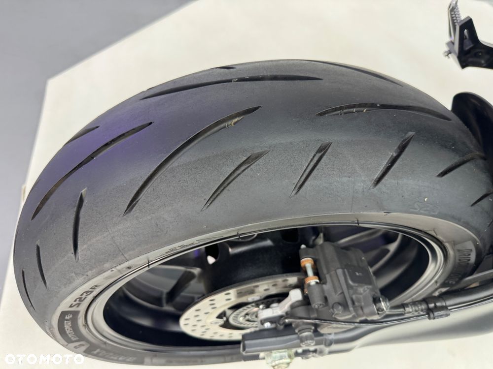 Yamaha MT - 21