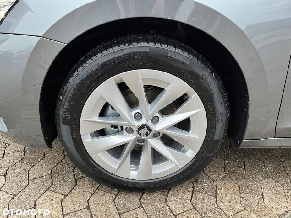 Skoda Octavia 2.0 TDI Drive Selection DSG - 16