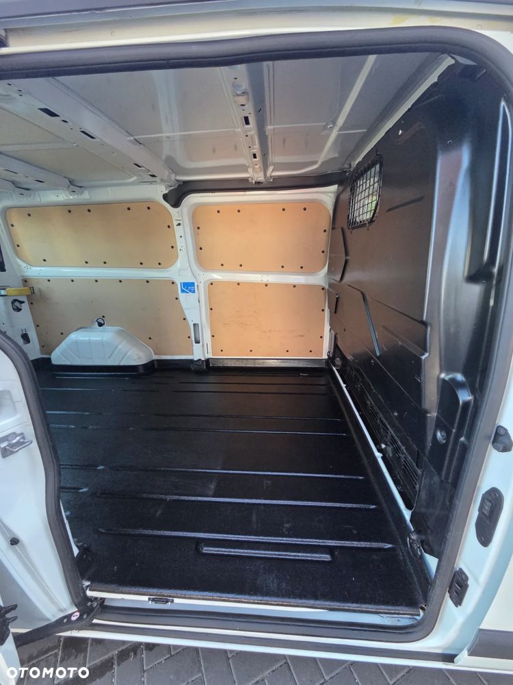 Ford Transit Custom - 34