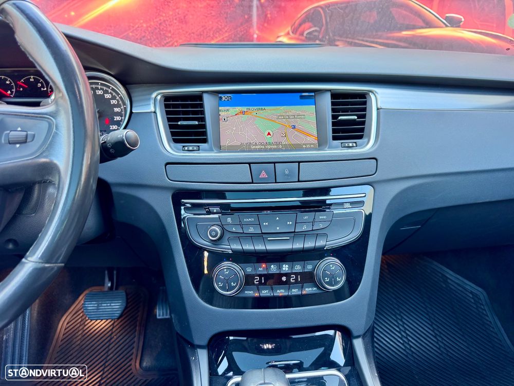 Peugeot 508 RXH - 12