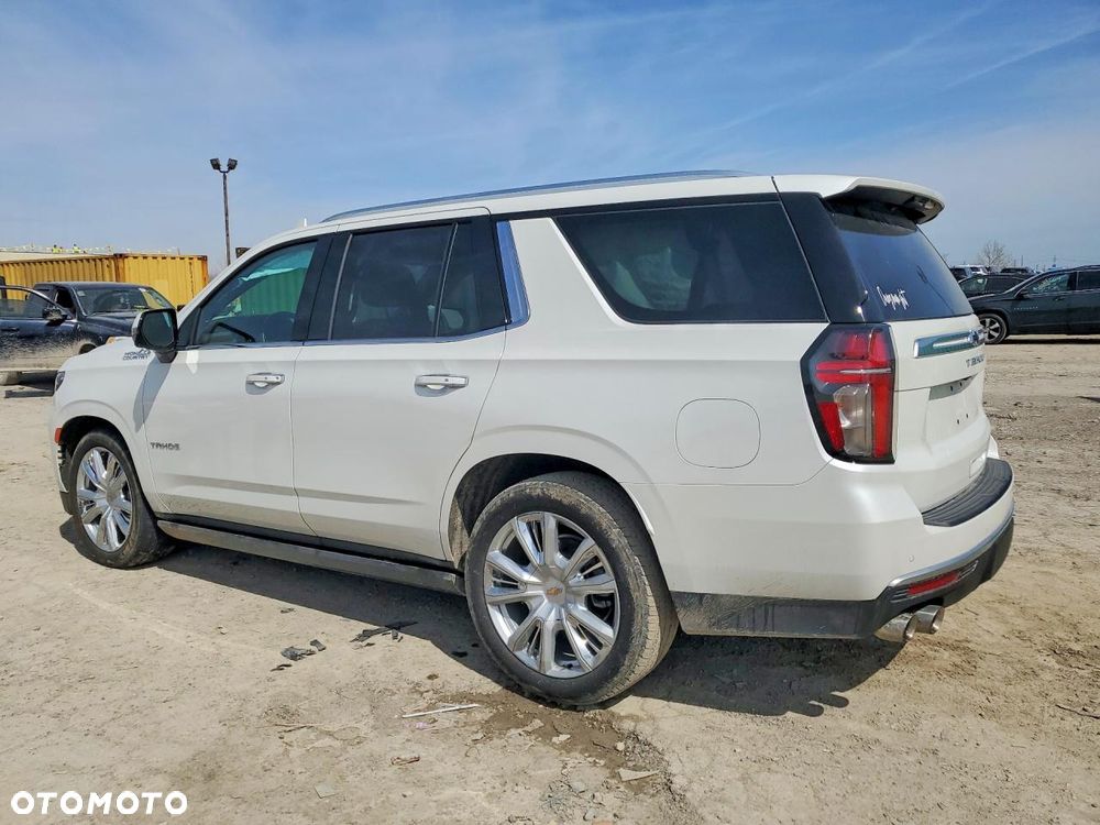 Chevrolet Tahoe - 6