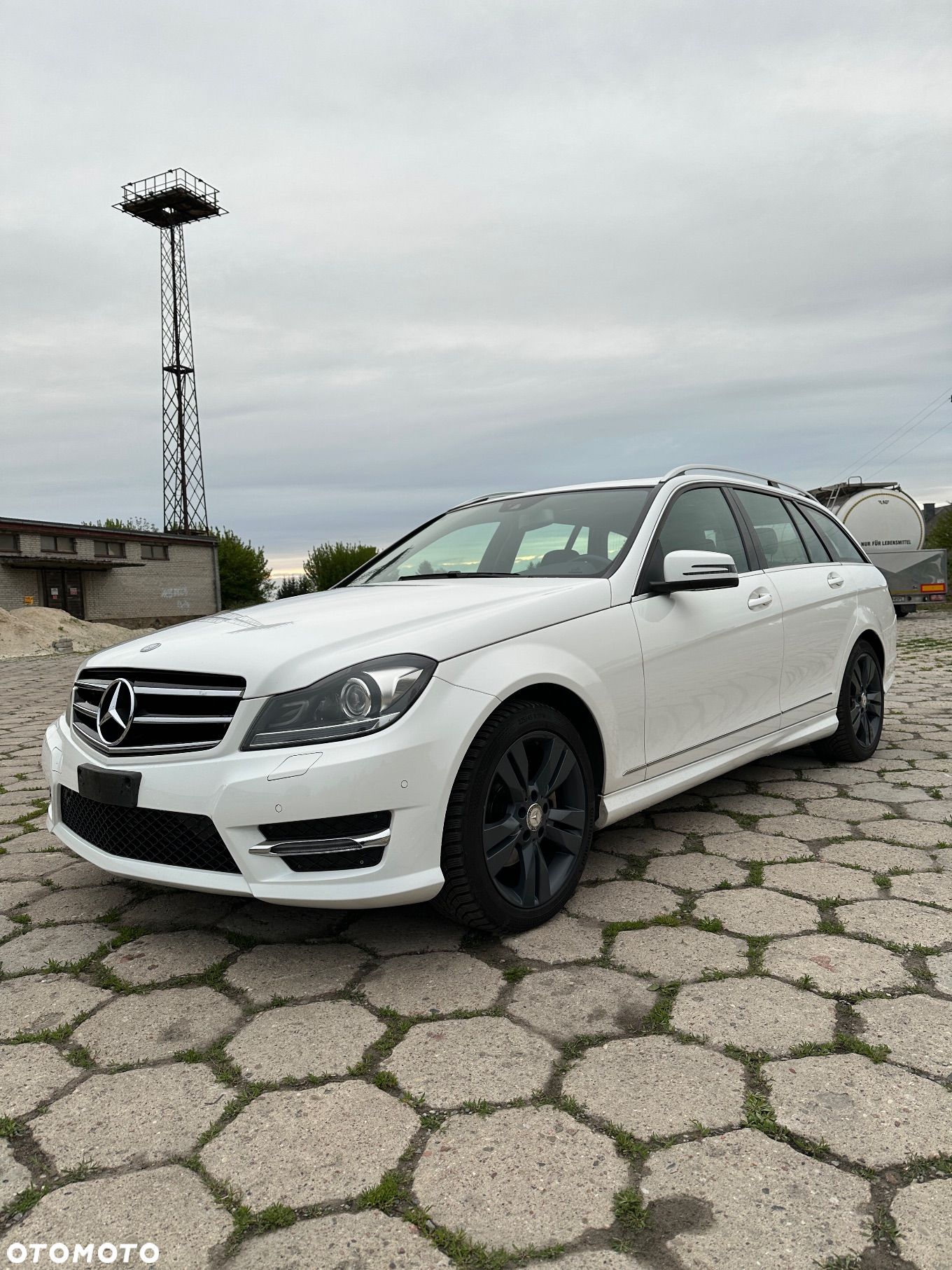 Mercedes-Benz Klasa C 250 CDI BlueEff 4-Matic Avantgarde - 1