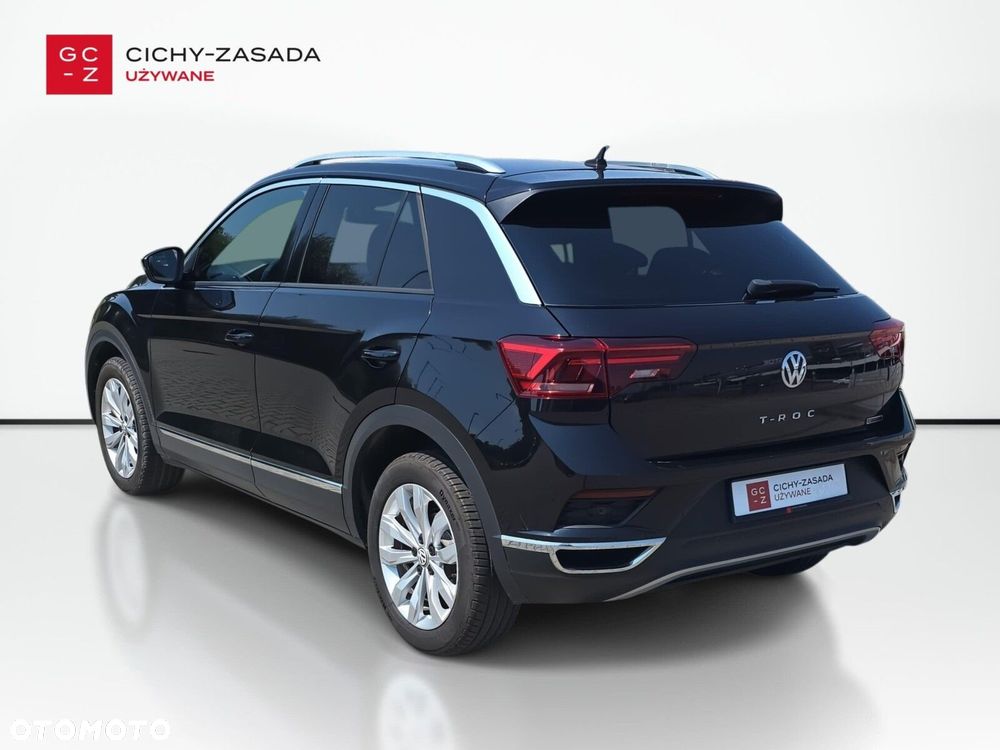 Volkswagen T-Roc - 4