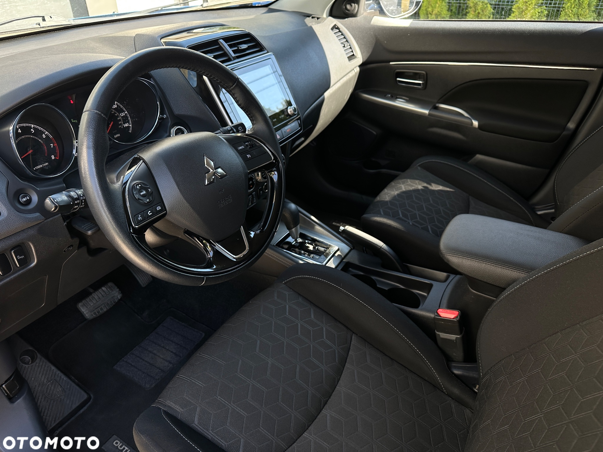 Mitsubishi ASX - 24
