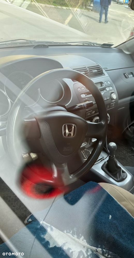 Honda City 1.4 Comfort - 3