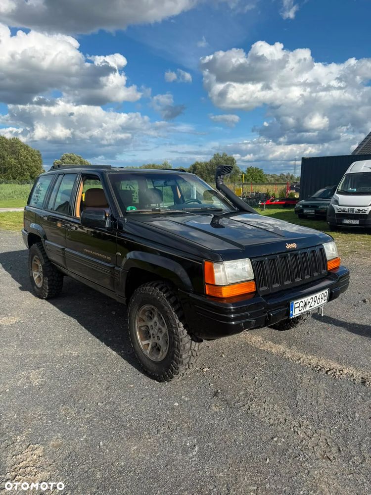 Jeep Grand Cherokee 5.2 Limited - 2