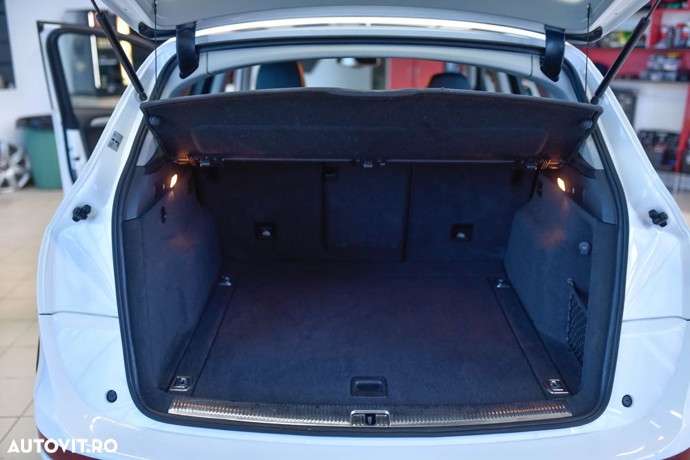 Audi Q5 2.0 TDI Quattro S tronic design - 16