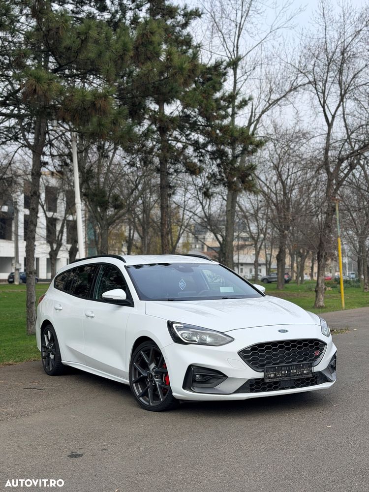 Ford Focus 2.3 Ecoboost ST3 - 2