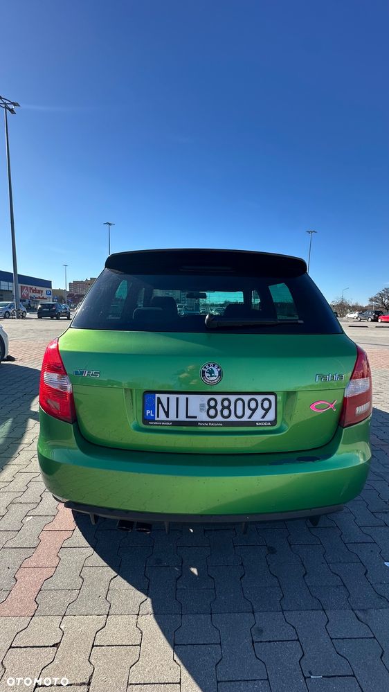 Skoda Fabia 1.4 TSI DSG RS - 18