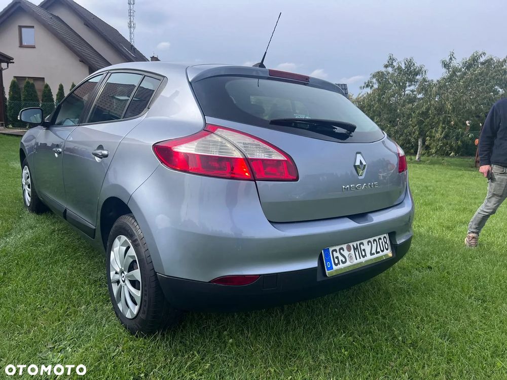 Renault Megane 1.6 16V 110 Authentique - 13
