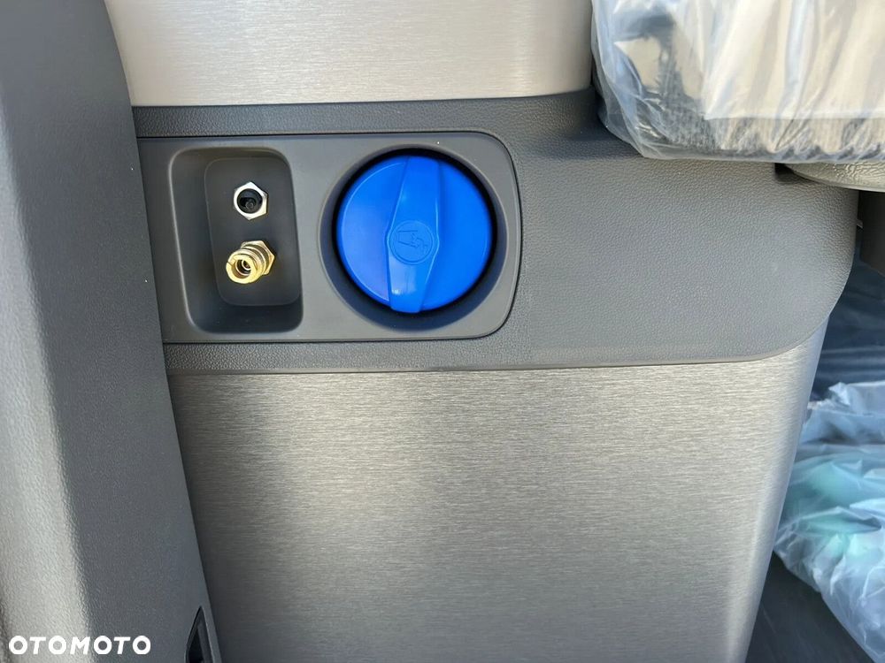 Volkswagen California - 39