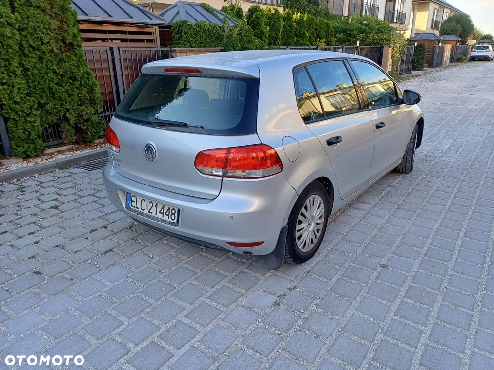 Volkswagen Golf - 9