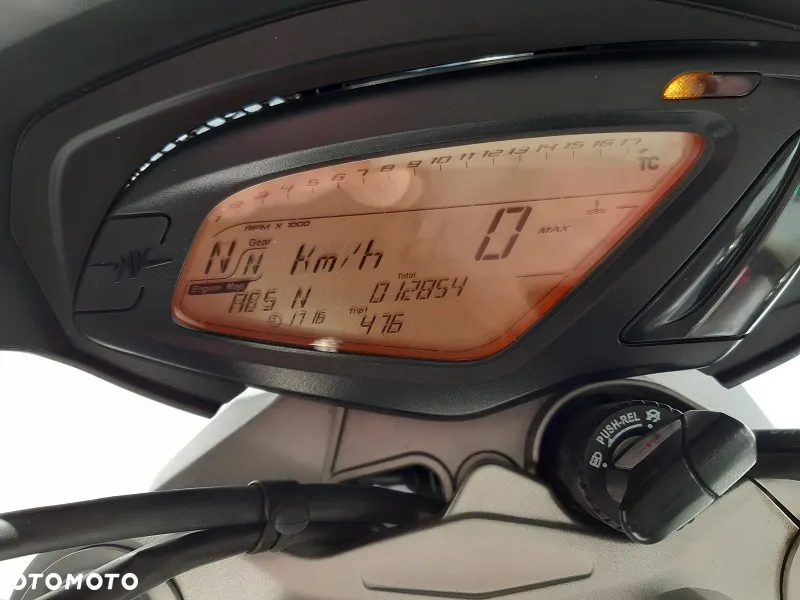 MV AGUSTA Brutale - 5