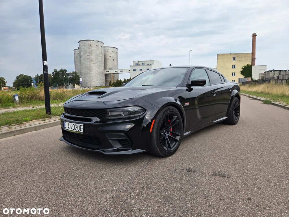 Dodge Charger 6.4 Scat Pack Widebody - 2