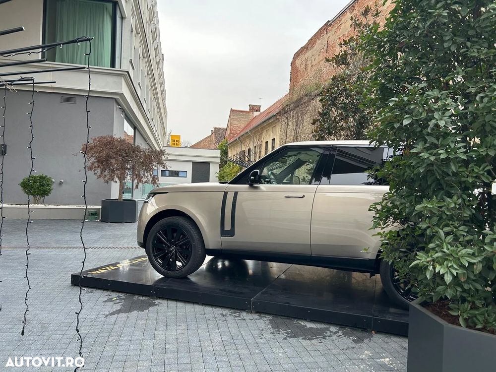 Land Rover Range Rover 3.0 I6 D350 MHEV Autobiography - 4
