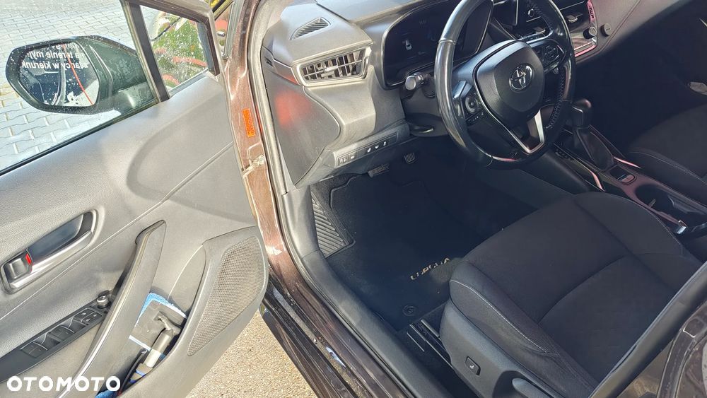Toyota Corolla - 8