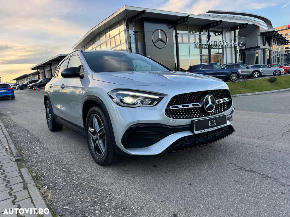 Mercedes-Benz GLA 220 d 4Matic 8G-DCT AMG Line - 12