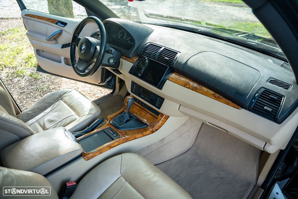 BMW X5 4.4 i Edition Exclusive - 22