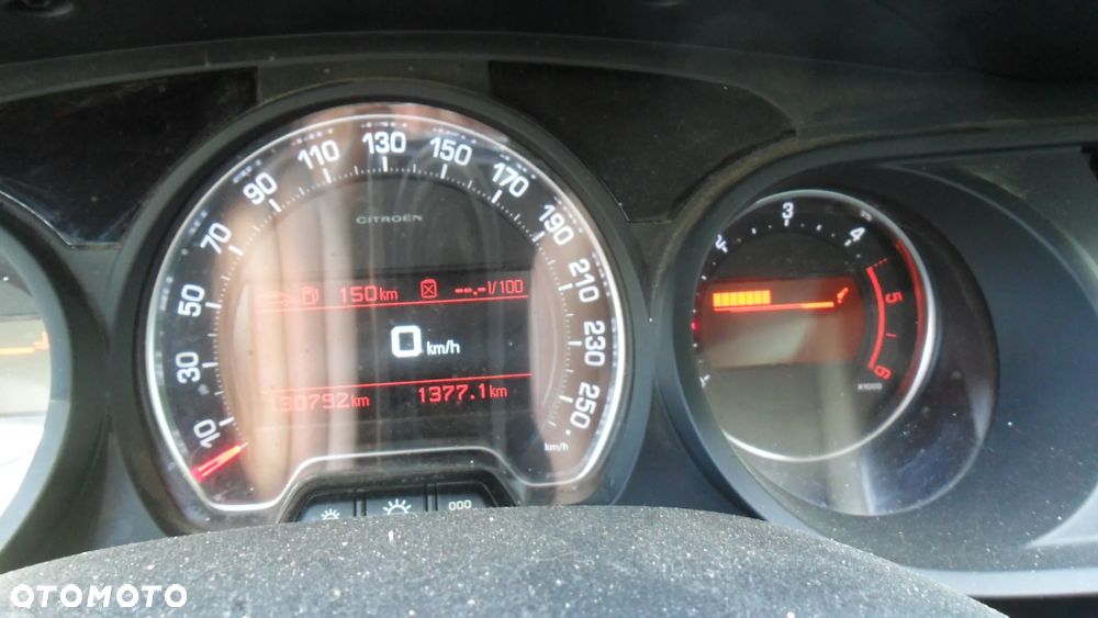 Citroën C5 HDi 165 FAP CrossTourer - 11