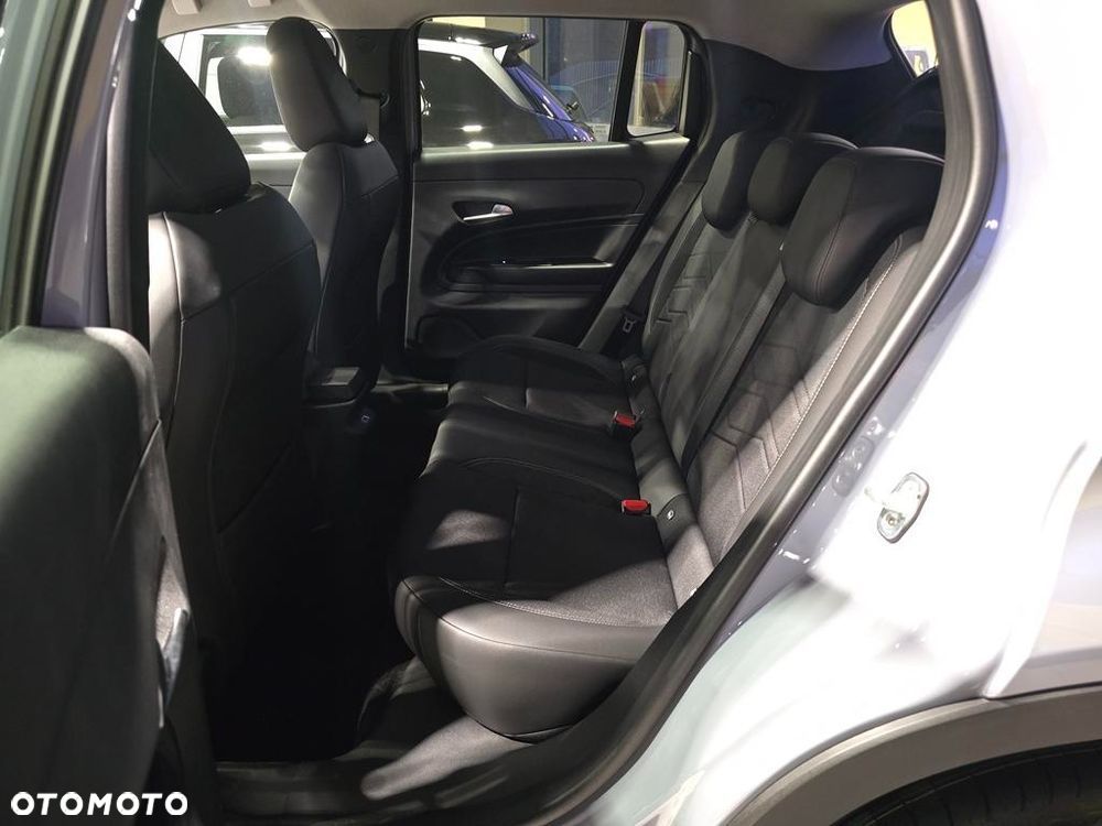 Jeep Avenger 1.2 T3 mHEV Summit FWD eDCT6 - 9