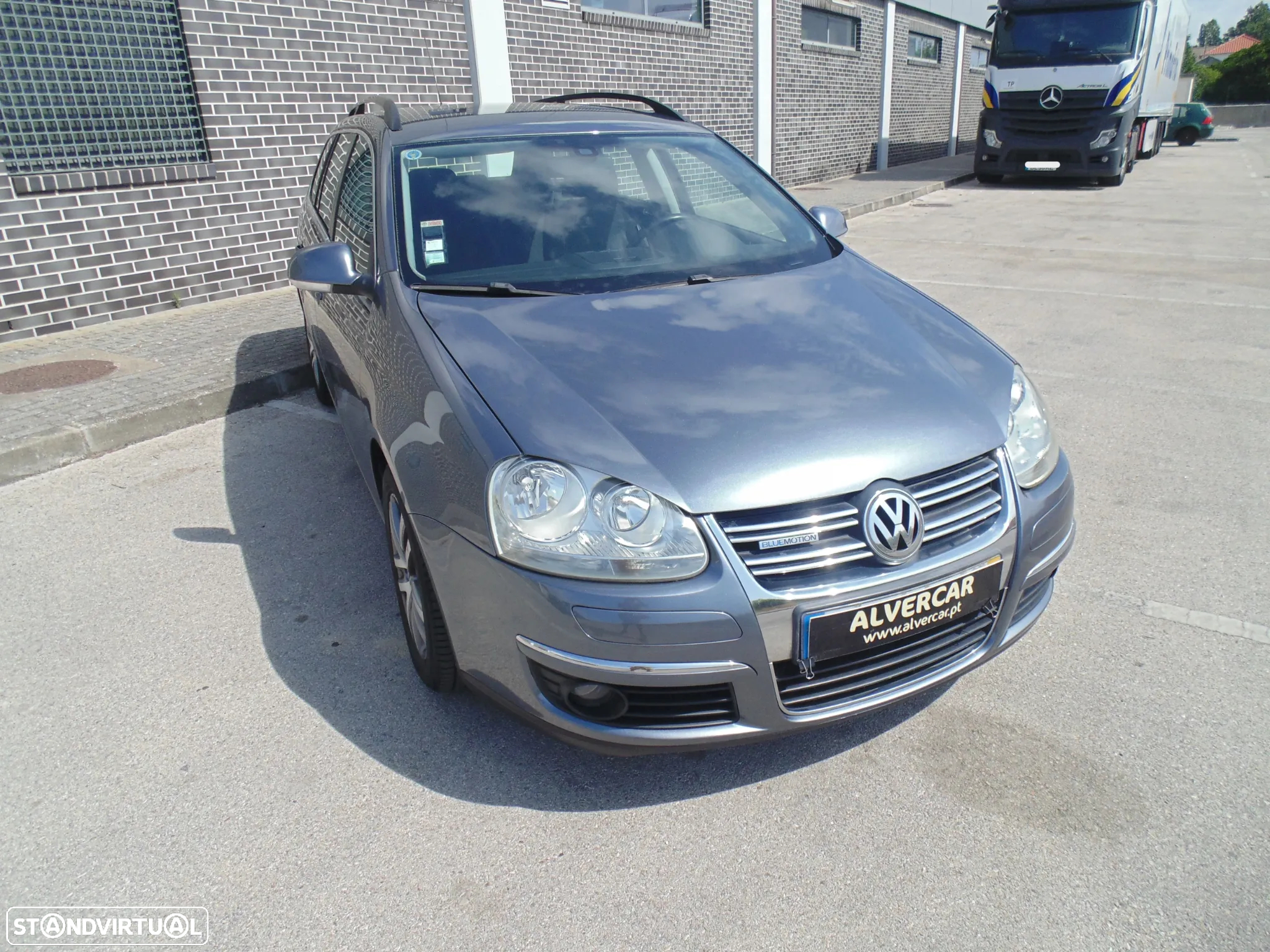 VW Golf Variant 1.9 TDi BlueM Confortline - 6