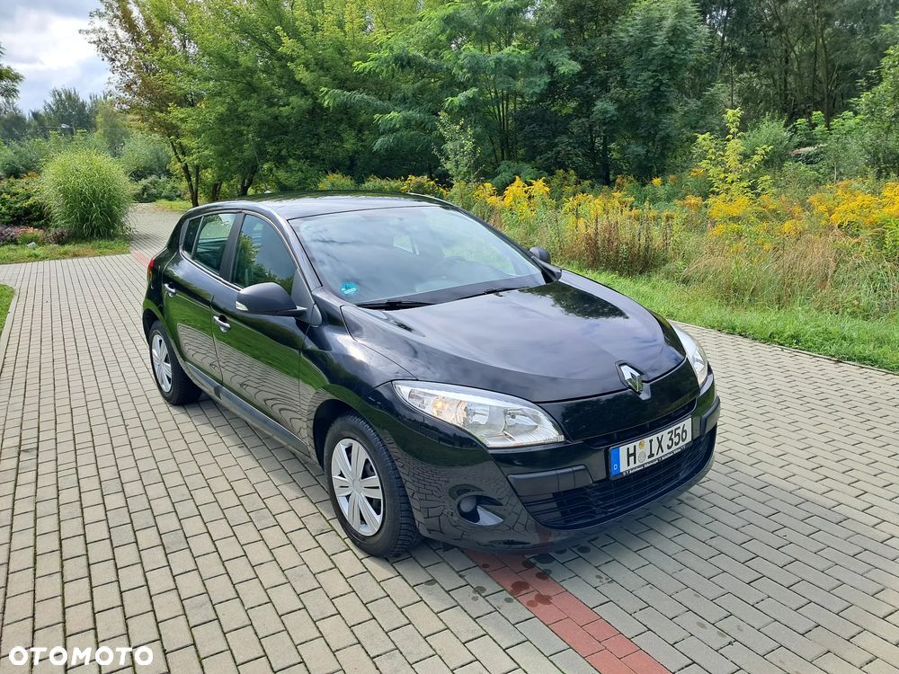 Renault Megane - 5