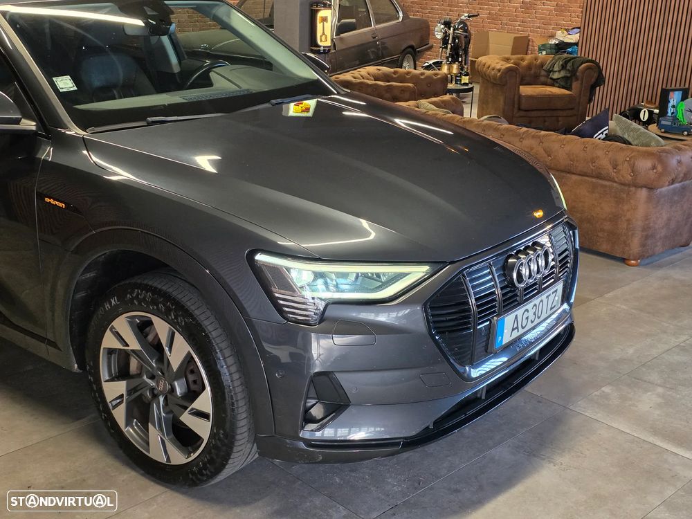 Audi e-tron 55 quattro - 15