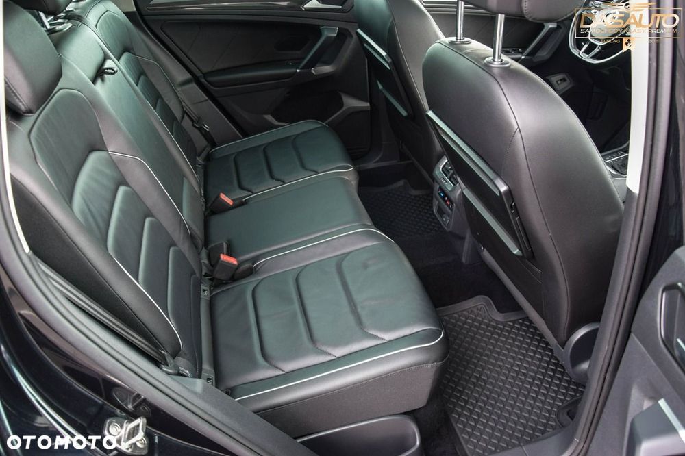 Volkswagen Tiguan - 30