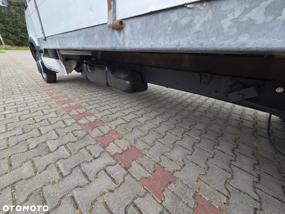 Iveco 35C15 - 21
