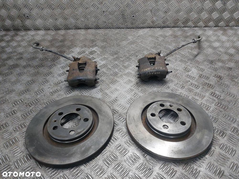 TARCZE HAMULCOWE PRZÓD + KLOCKI + ZACISKI SKODA OCTAVIA I FL 1.9 TDI - 1