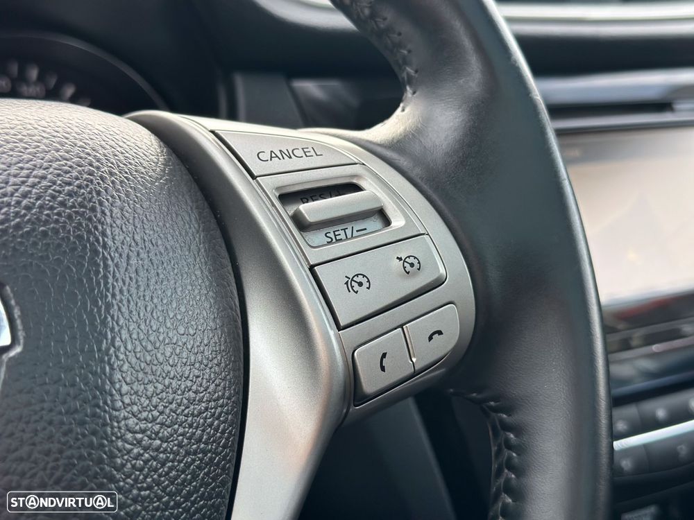 Nissan Qashqai 1.5 dCi 360 - 19