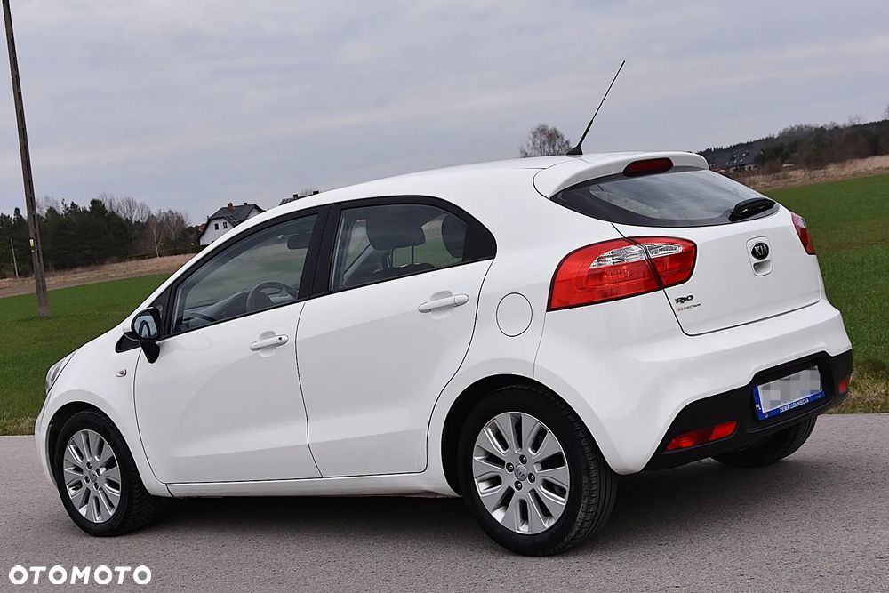 Kia Rio 1.2 M - 4