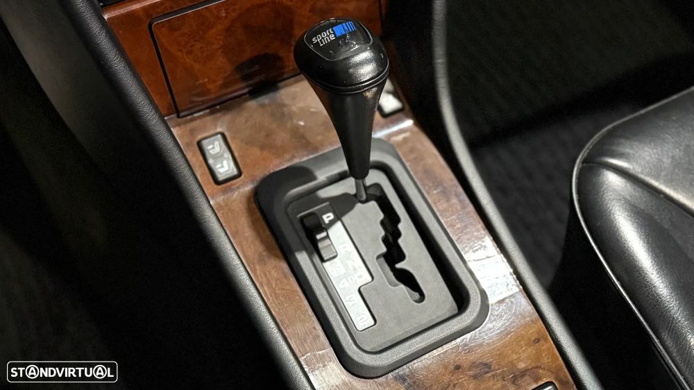 Mercedes-Benz W124 (1984-1997) - 28