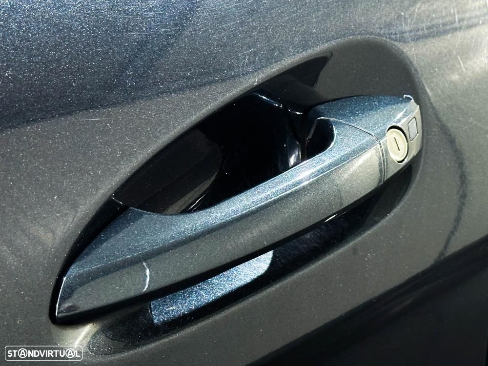Mercedes-Benz C 180 CDi Avantgarde BlueEfficiency Aut. - 17