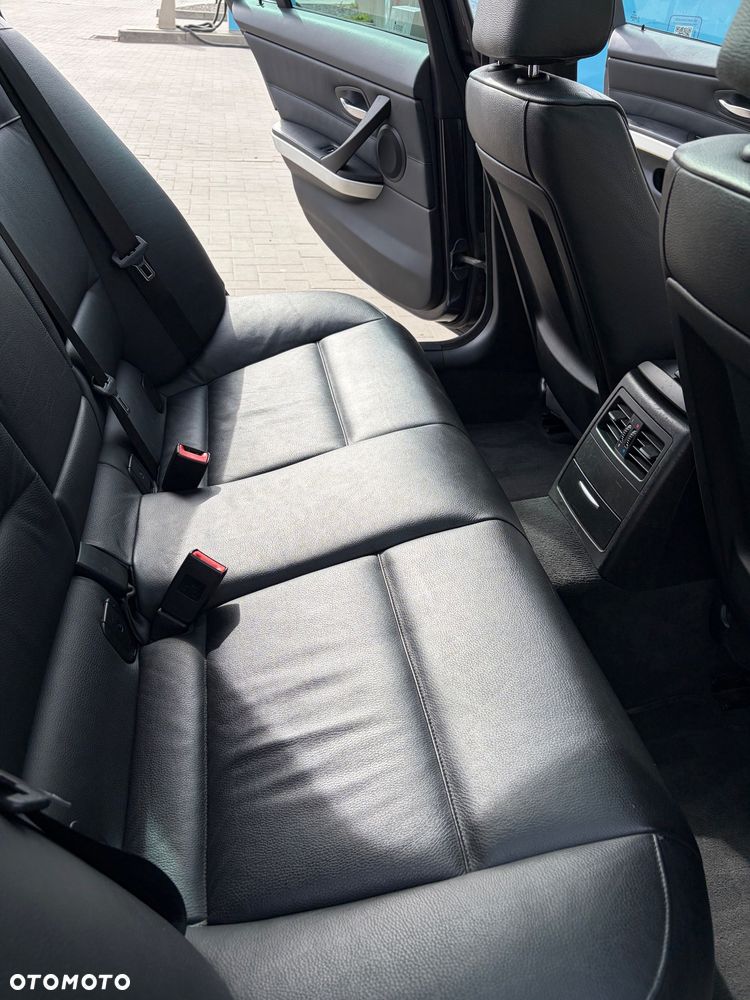 BMW Seria 3 335d - 11